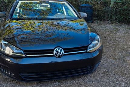 VW Golf 135.500 km 12.500 &euro; Leipzig 04289