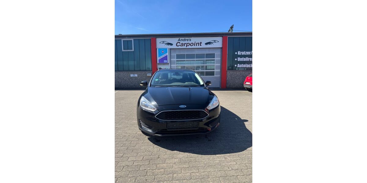 Ford Focus 143.911 km 7.490 &euro; Neumünster 24536