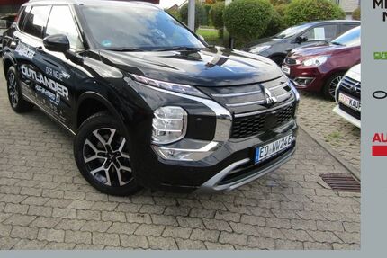 Mitsubishi Plug-in Hybrid Outlander 4.000 km 53.490 &euro; Erding 85435