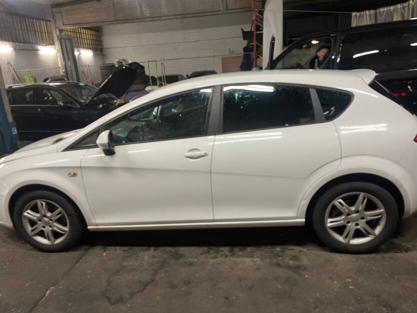 Seat Leon 247.000 km 3.350 € Mönchengladbach 41063