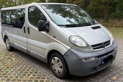 Opel Vivaro 293.000 km 2.300 € Rodenbach 63517
