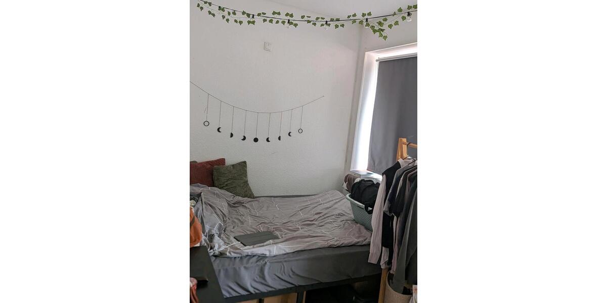 Erdgeschoßwohnung Varel - 3 Zimmer, 80 m&sup2;, 585&euro; | Angebot:26376838