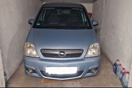 Opel Meriva 177.000 km 2.100 &euro; München 81673