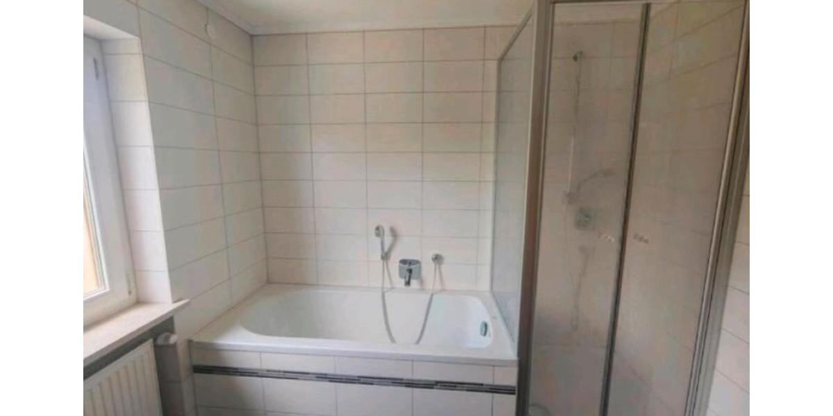 Erdgeschoßwohnung Hutthurm - 5 Zimmer, 117 m&sup2;, 850&euro; | Angebot:25651007