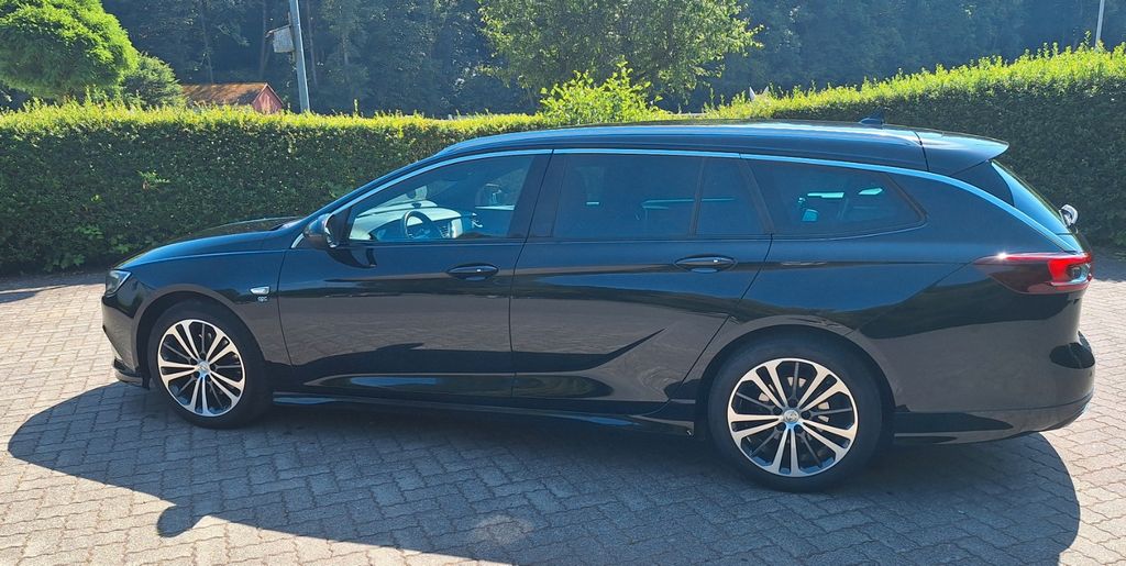 Opel Insignia 107.500 km 16.500 &euro; Hardegsen 37181