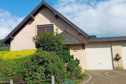 Freistehendes, massives Einfamilienhaus in Reiste (Gem. Eslohe) 4 zimmer