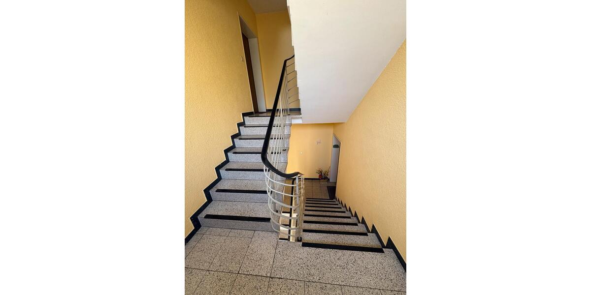 Etagenwohnung Coburg - 3 Zimmer, 80 m&sup2;, 195.000&euro; | Angebot:26680153