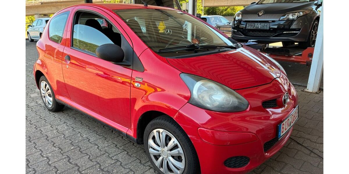 Toyota Aygo (X) 138.290 km 2.460 &euro; Idar-Oberstein 55743
