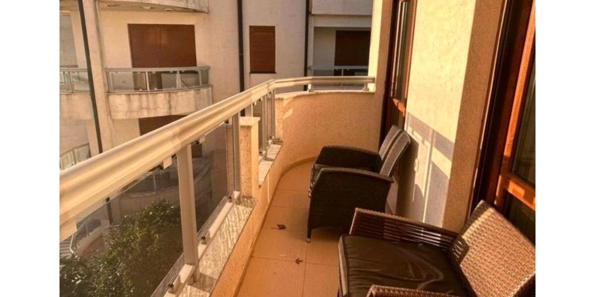 Etagenwohnung Zwickau - 2 Zimmer, 82 m&sup2;, 120.000&euro; | Angebot:26618524