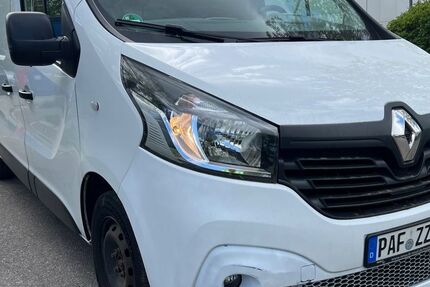 Renault Trafic 118.008 km 5.999 &euro; Garching bei München 85748