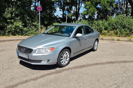 Volvo S80 211.000 km 7.850 &euro; Aachen 52078