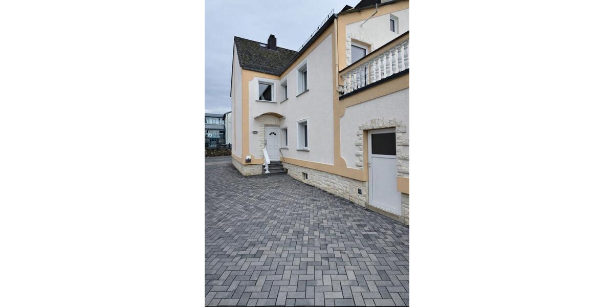 Doppelhaushälfte Elz - 6 Zimmer, 140 m&sup2;, 1.300&euro; | Angebot:25514696