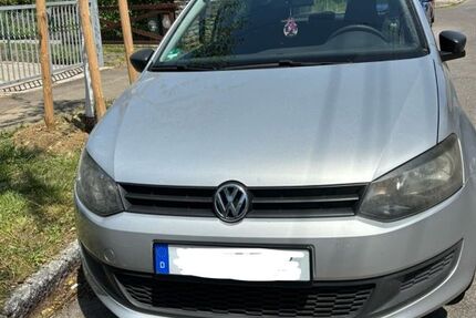 VW Polo 136.200 km 4.000 € Stuttgart 70563