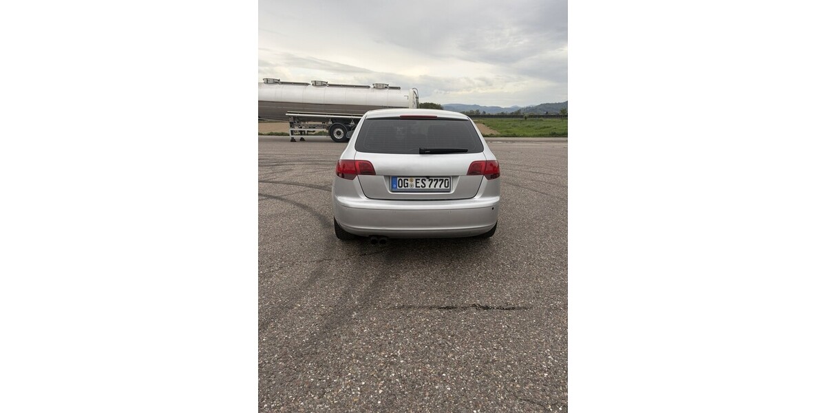 Audi A3 308.000 km 3.000 &euro; Offenburg 77652