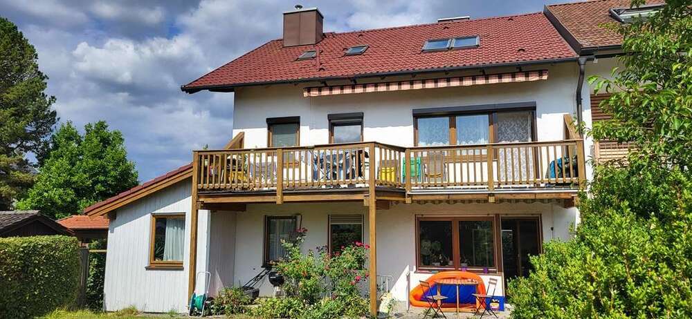 Haus zum Kaufen in Oberhaching 1.350.000 € 200 m²