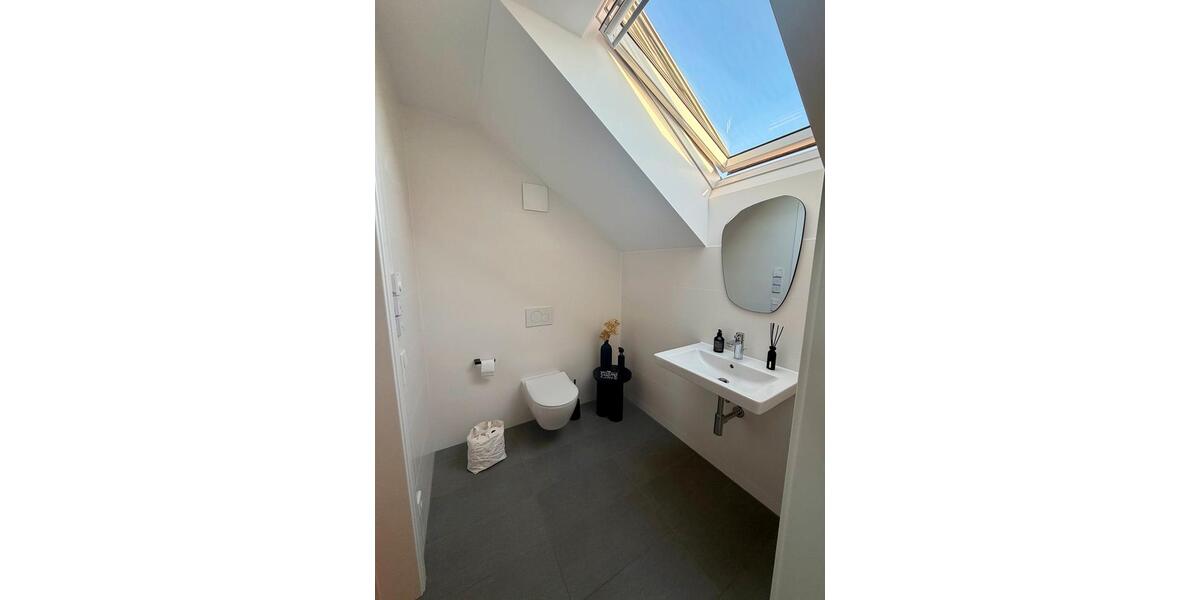 Wohnen auf Zeit Dresden Neustadt - 3.5 Zimmer, 130 m&sup2;, 2.250&euro; | Angebot:26556331