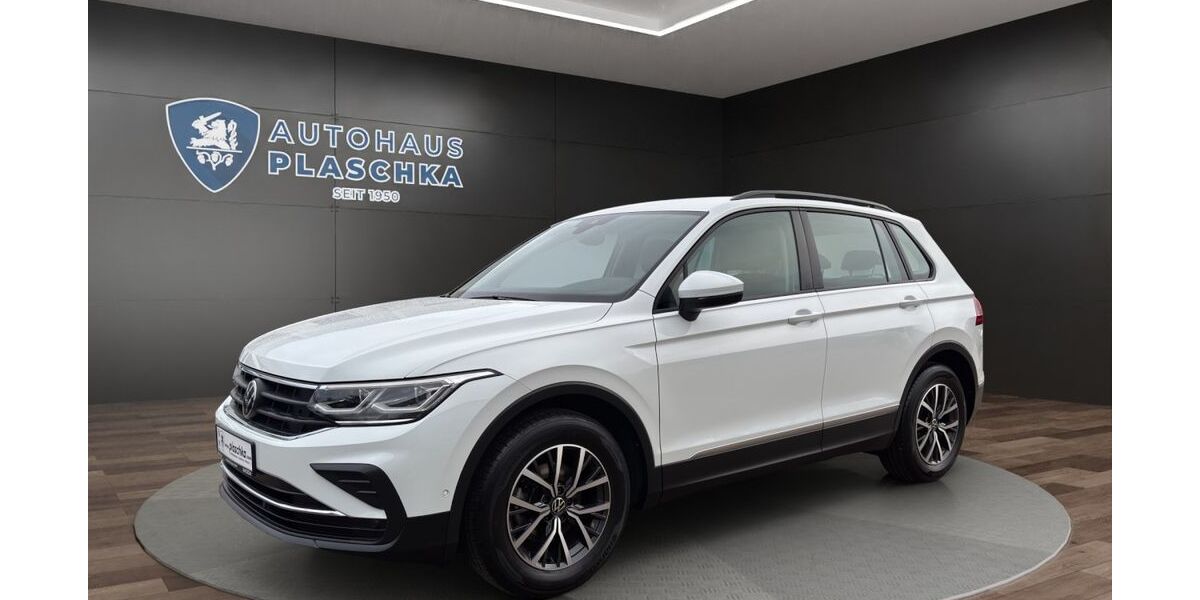 VW Tiguan 68.800 km 23.950 &euro; Amelinghausen 21385