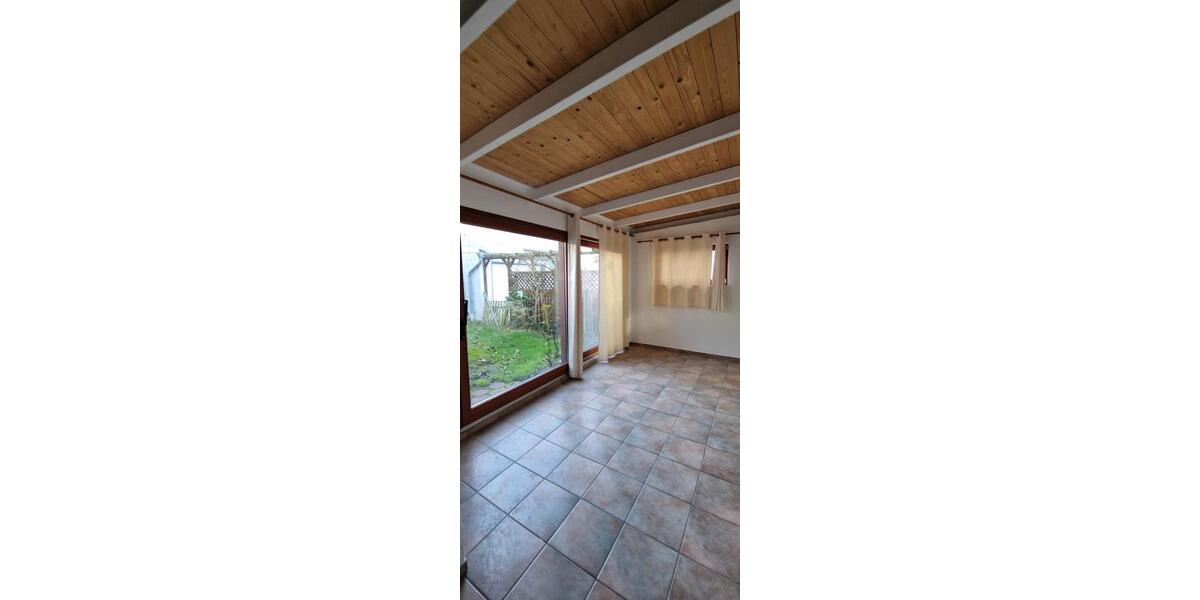 Einfamilienhaus Bremerhaven - 9 Zimmer, 180 m&sup2;, 169.000&euro; | Angebot:26990254