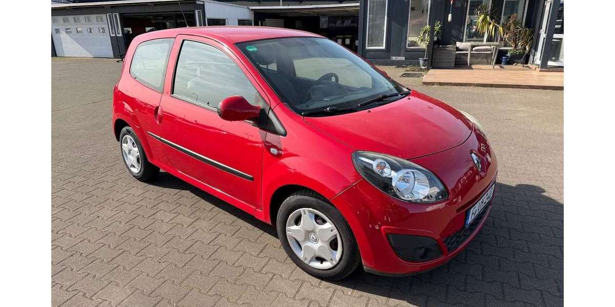 Renault Twingo 116.977 km 3.399 &euro; Frankfurt 60386