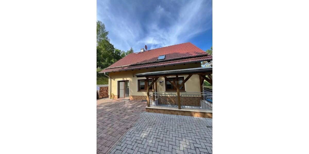 Barrierearmes Haus mit Panoramablick und Alleinlagecharakter - Einfamilienhaus Sondershausen | Angebot:26089971