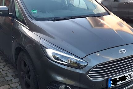 Ford S-Max 147.000 km 14.200 &euro; Steinfurt 48565