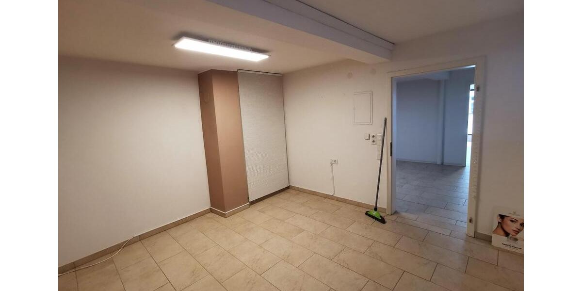 Gewerbeobjekt Herzogenaurach - 800&euro; | Angebot:26084518