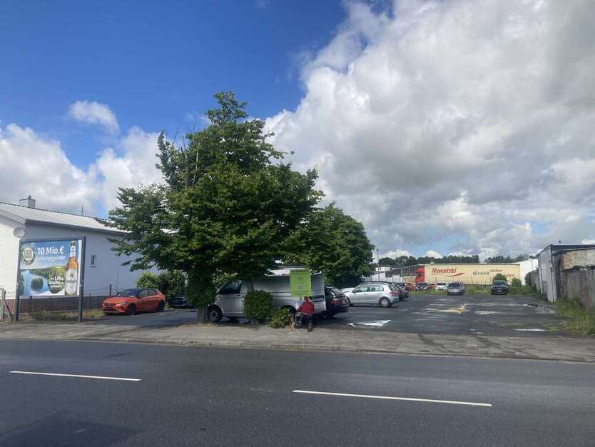 Grundstück in Hildesheim 150.000 € 1441 m²