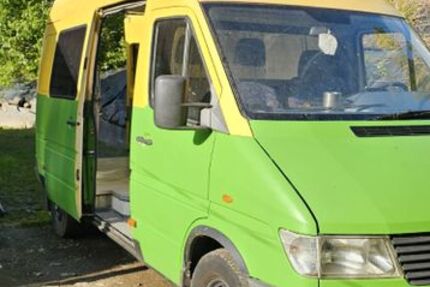 Mercedes-Benz Sprinter 310.012 km 5.300 &euro; Delligsen 31073