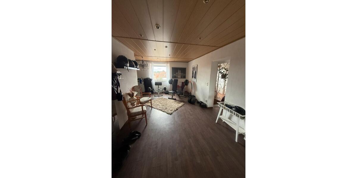 Einfamilienhaus Artern - 5 Zimmer, 270 m&sup2;, 149.000&euro; | Angebot:27097697