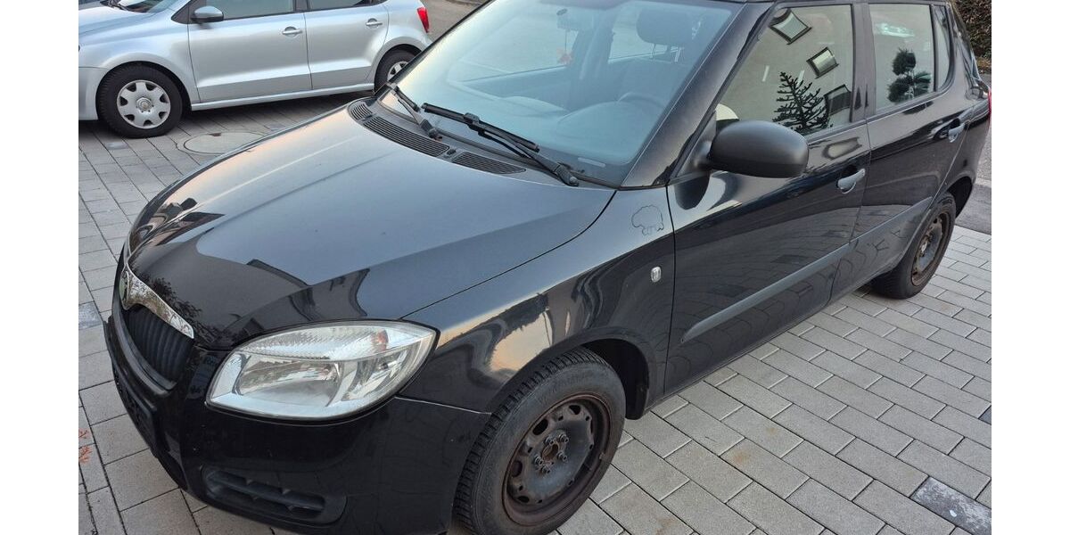 Skoda Fabia 205.000 km 800 &euro; Baden-Baden 76532