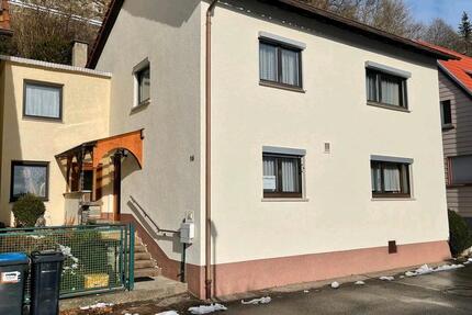 Haus Bad Urach - 180.000&euro; | Angebot:24878801