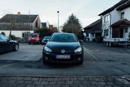 VW Golf 186.000 km 4.500 &euro; Ostfildern 73760