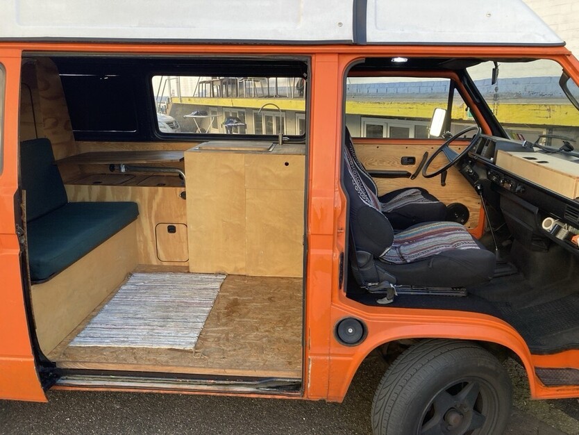 Transporter III Bus