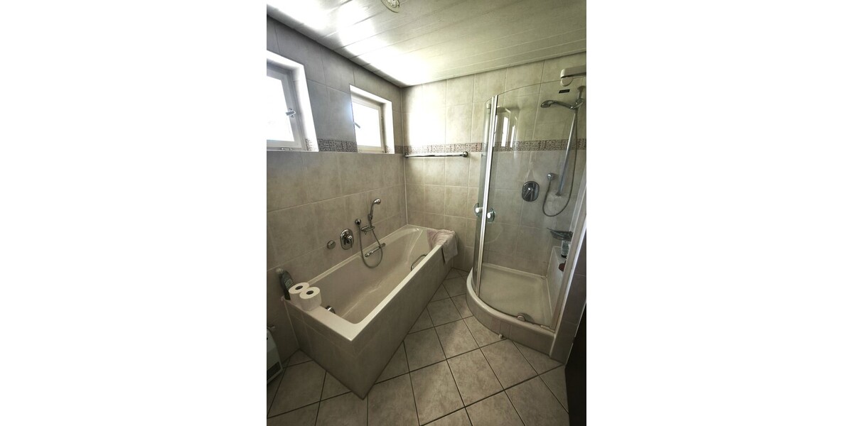 Großes, sonniges Traumgrundstück m. Einfamilienhaus und viel Platz zur freien Entfaltung! - Einfamilienhaus Möckmühl | Angebot:26441399