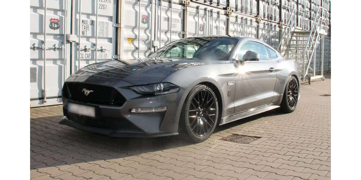 Ford Mustang 60.000 km 38.999 &euro; Upgant-Schott 26529