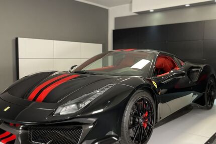 Ferrari 488 Pista 5.550 km 649.000 &euro; Köln 51067