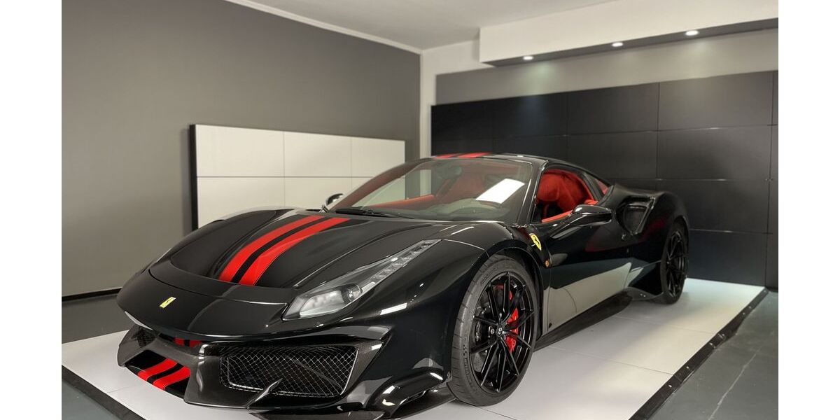 Ferrari 488 Pista 5.550 km 649.900 &euro; Köln 51069