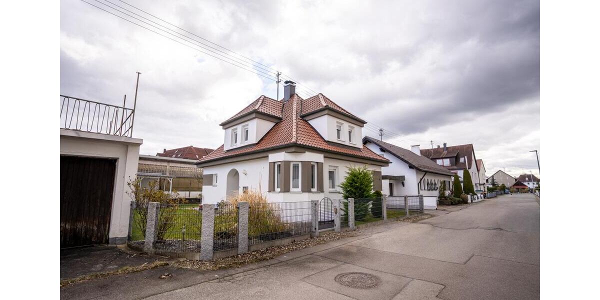 Einfamilienhaus Vöhringen - 4 Zimmer, 118 m&sup2;, 490.000&euro; | Angebot:26374033