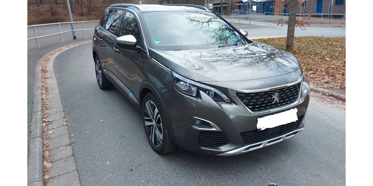 Peugeot 5008 126.950 km 16.500 &euro; Taunusstein 65232