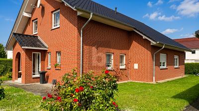 GROßZÜGIGER BUNGALOW MIT ERWEITERUNGSMÖGLICHKEITEN - Haus Dassel | Angebot:27007318