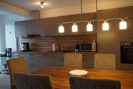 Wohnung Bad Camberg - 3 Zimmer, 110 m&sup2;, 435.000&euro; | Angebot:25819188