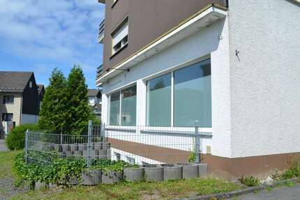 Einzelhandel in Bergneustadt 390 € 61 m² zimmer