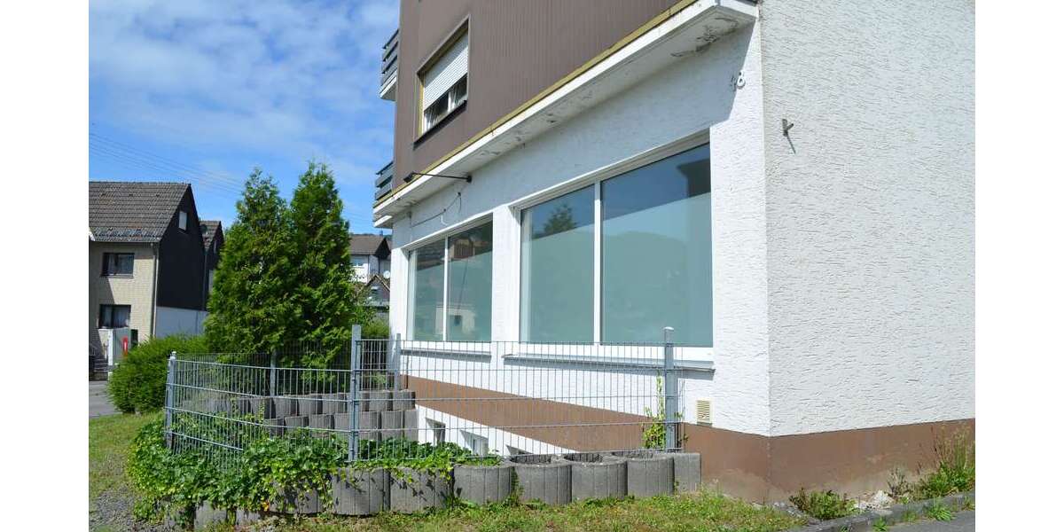 Einzelhandel in Bergneustadt 390 € 61 m² zimmer