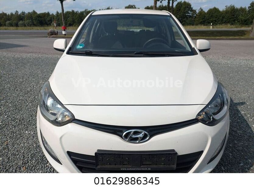 i20