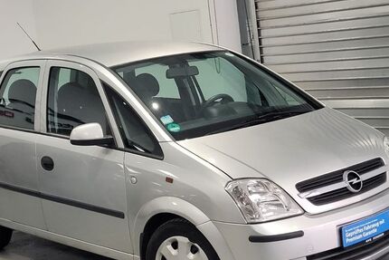 Opel Meriva 99.000 km 4.990 &euro; Hamburg 22043