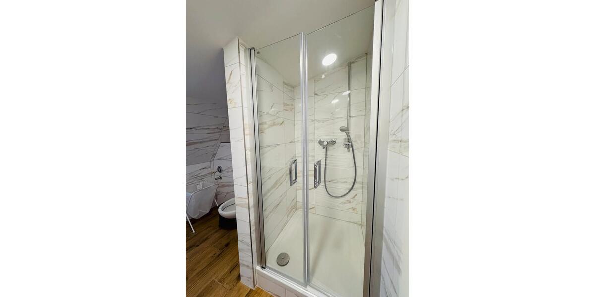 Dachgeschoßwohnung Anklam - 3 Zimmer, 70 m&sup2;, 1.150&euro; | Angebot:26449229