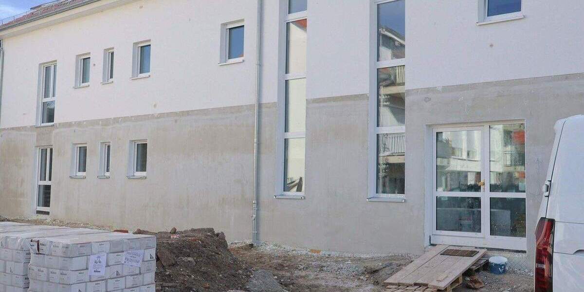 Etagenwohnung Nauen Berge - 2 Zimmer, 79 m&sup2;, 1.074&euro; | Angebot:26261935