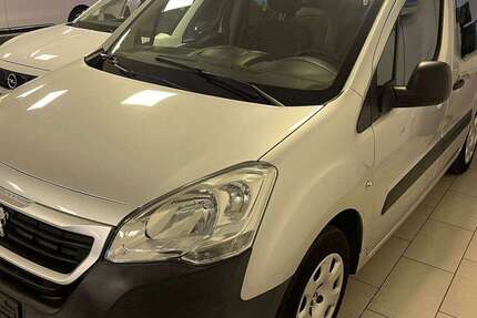 Peugeot Partner 85.000 km 8.900 &euro; Hilden 40723