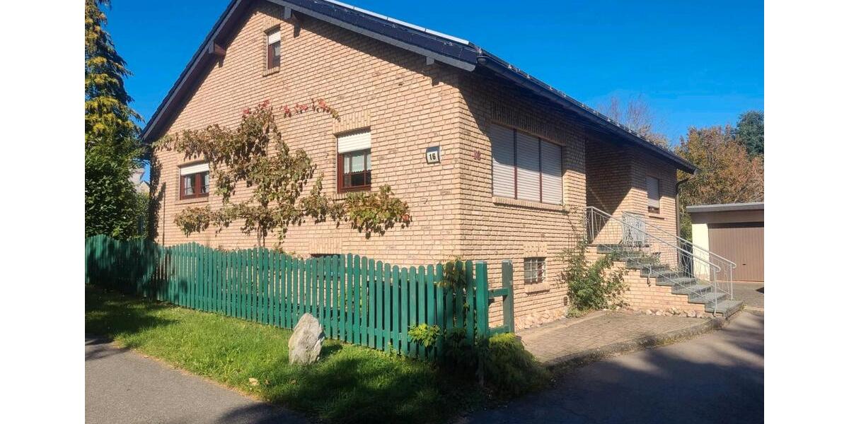 Einfamilienhaus Schleiden - 5 Zimmer, 150 m&sup2;, 365.000&euro; | Angebot:25840878