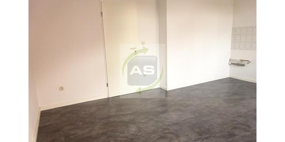 Erdgeschoßwohnung Zwickau - 1 Zimmer, 46 m&sup2;, 210&euro; | Angebot:26006951